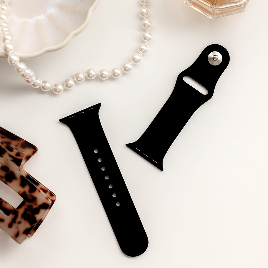 Classic Silicone Apple Watch Band - Black
